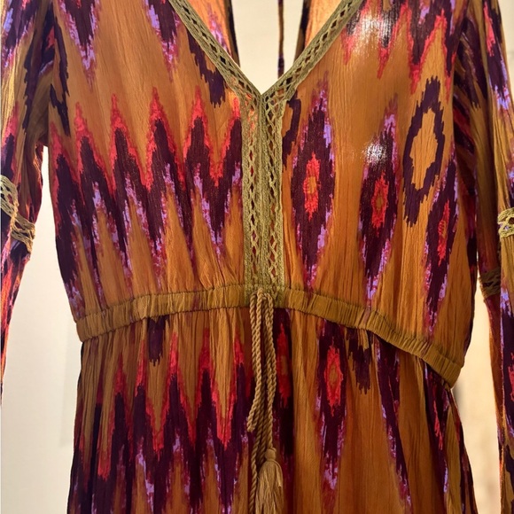 Waimea Bell Sleeve Romper - Picture 2 of 3